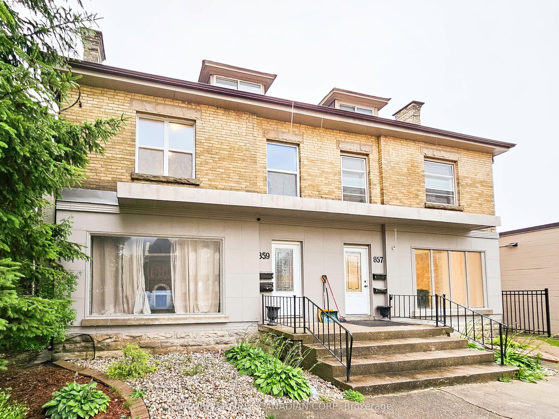 Dundas Street Apt 2, London East, ON N5W 2Z8