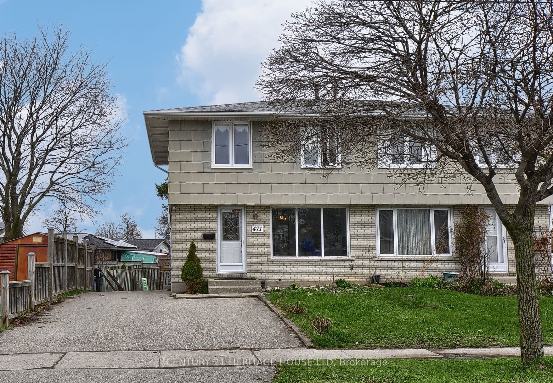 Strasburg Road, Kitchener, ON N2E 1P1