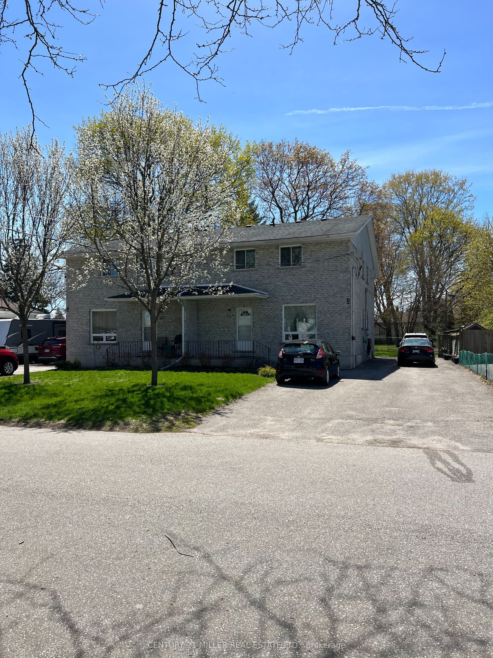 Eddy Avenue D, Brantford, ON N3R 2M6