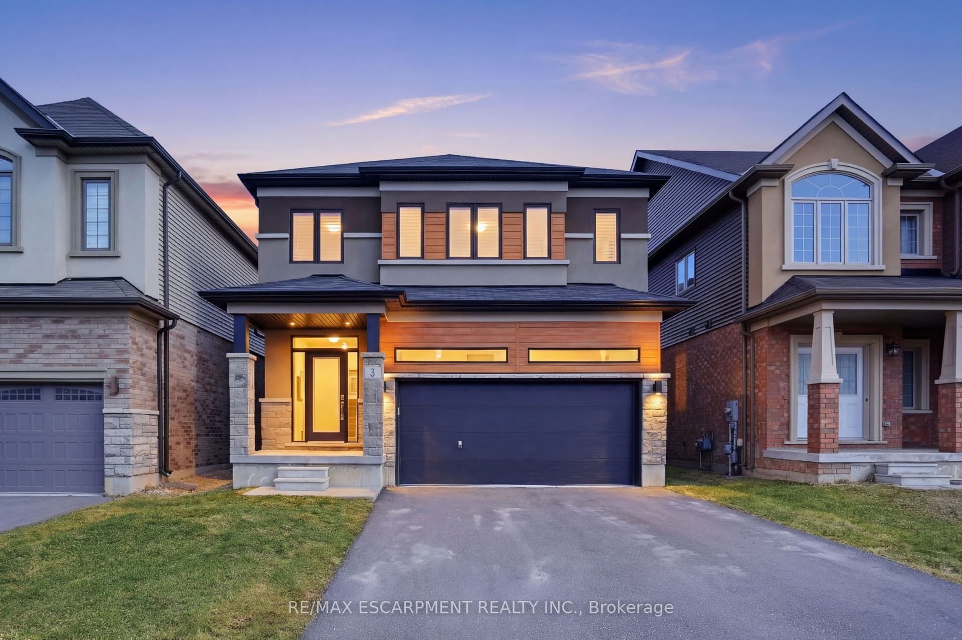 SLEETH Street, Brantford, ON N3S 0J7