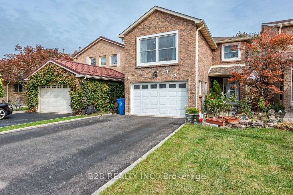 trapper Crescent, Mississauga, ON L5L 3A9