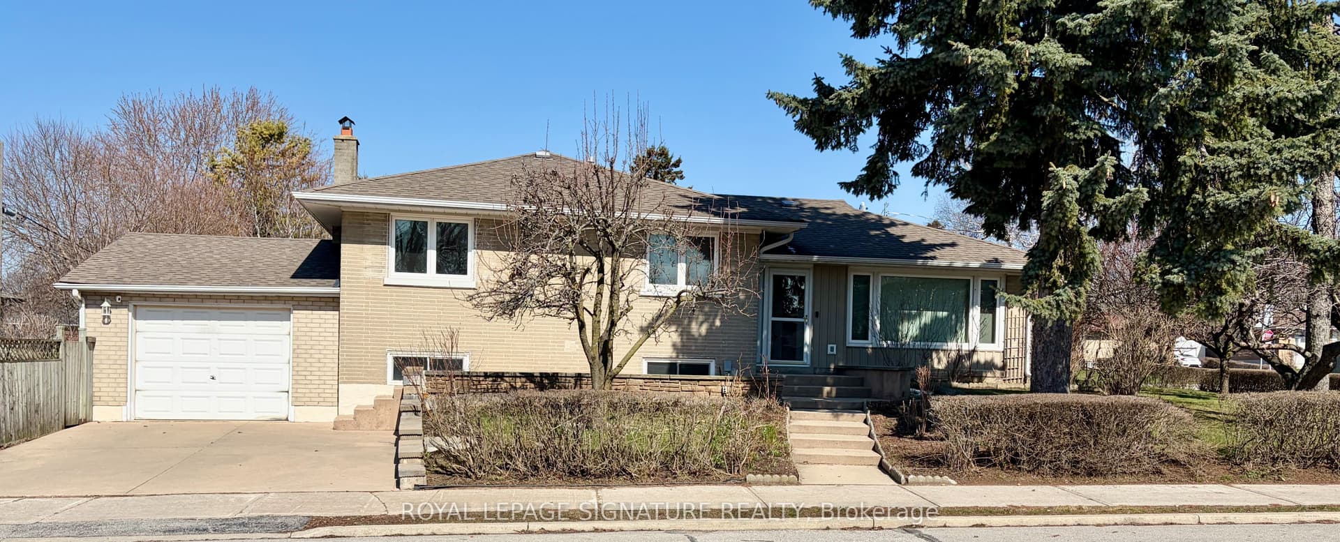 Charlemont Crescent, Toronto E05, ON M1T 1M3
