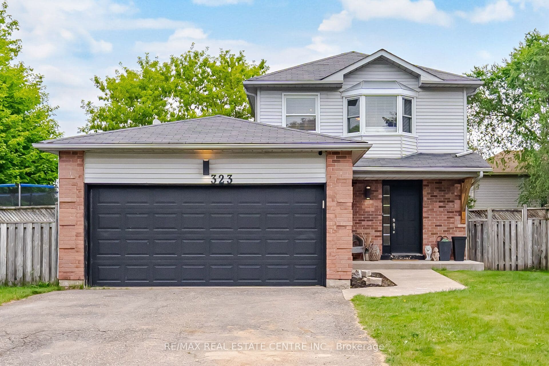 Michael Drive, Orangeville, ON L9W 4P4
