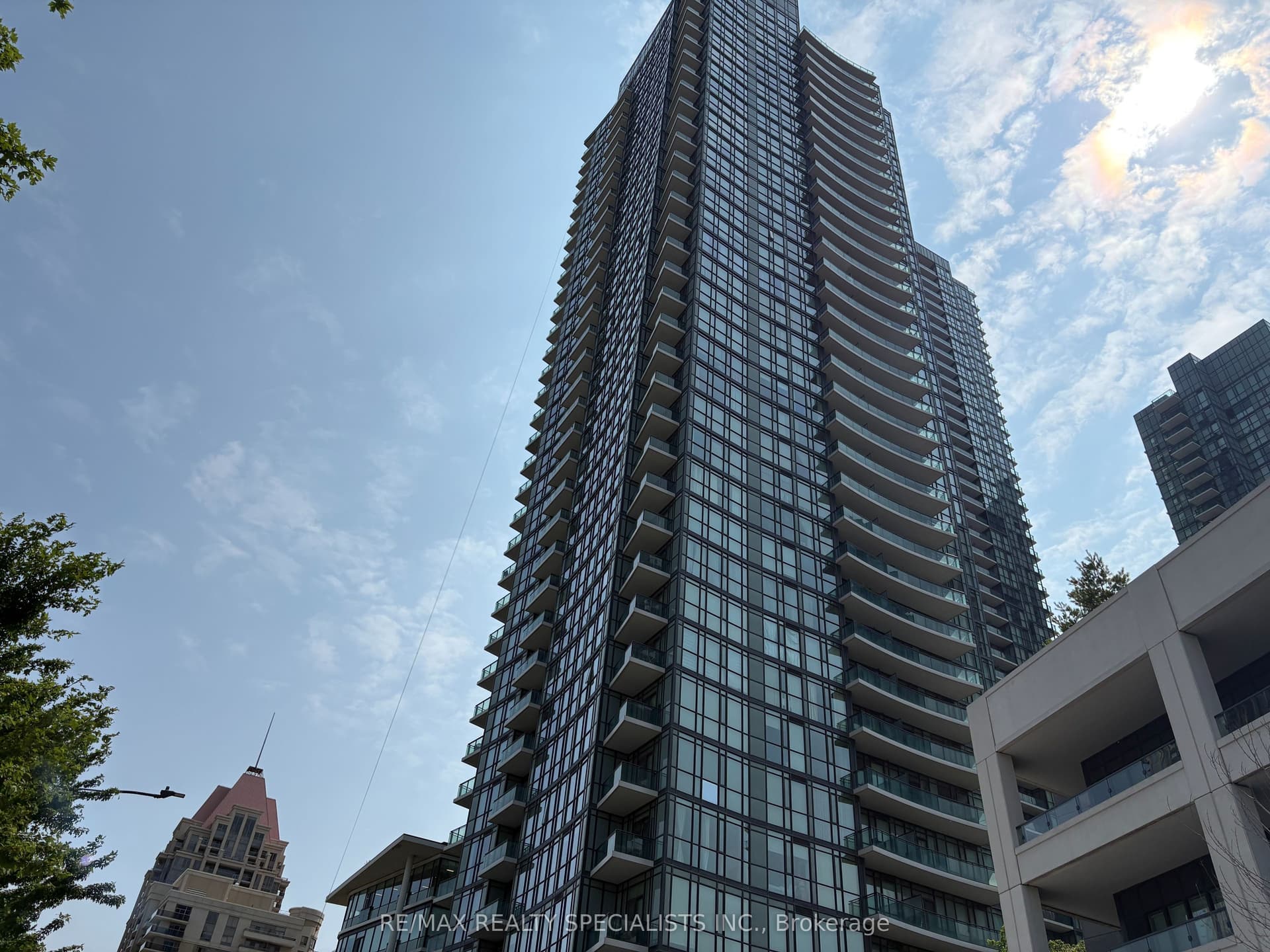 Brickstone Mews 1203, Mississauga, ON L5B 0G2