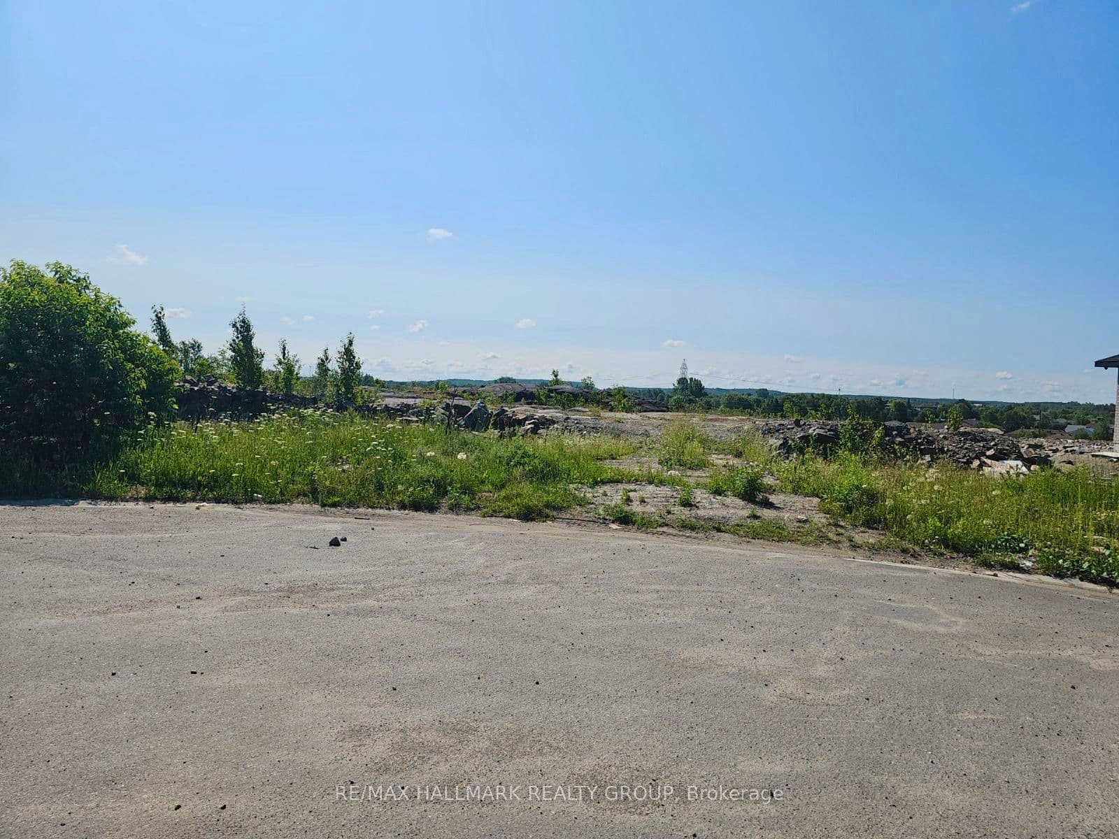 Verna Court, Sudbury Remote Area, ON P3A 0B5
