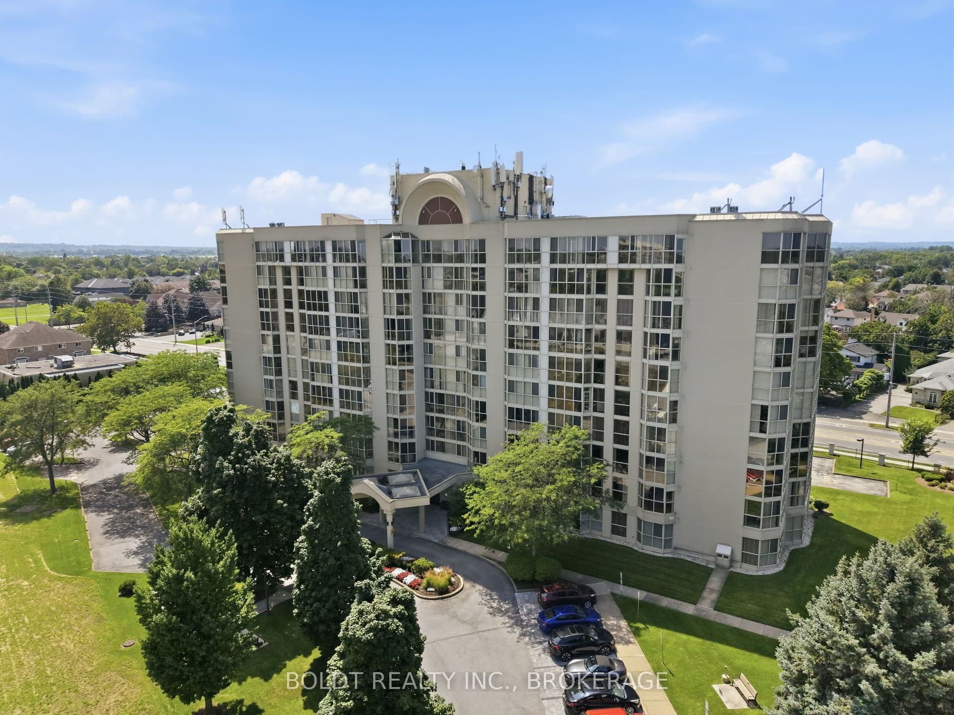 Martindale Road 306, St. Catharines, ON L2S 3S4