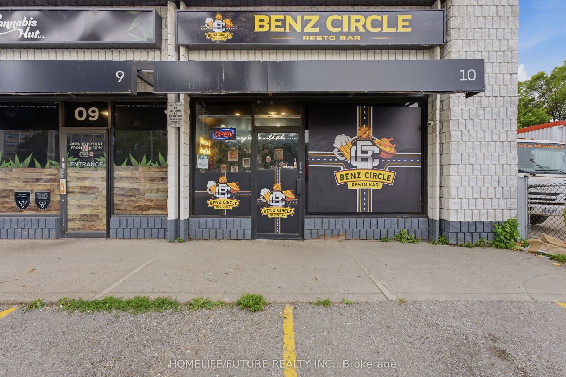 Kingston Road 10, Toronto, ON M1E 2M8
