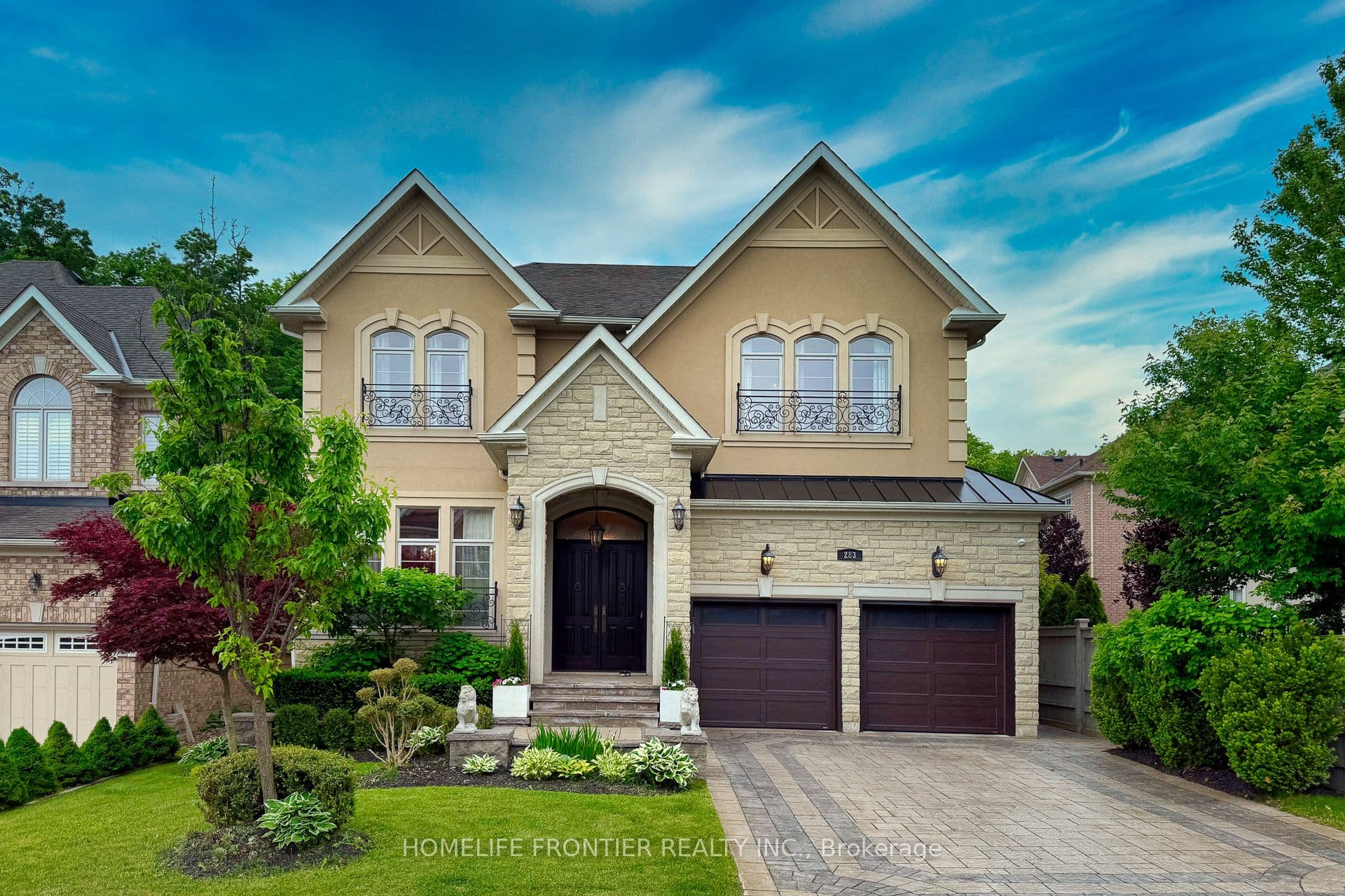 Lady Valentina Avenue, Vaughan, ON L6A 4T2