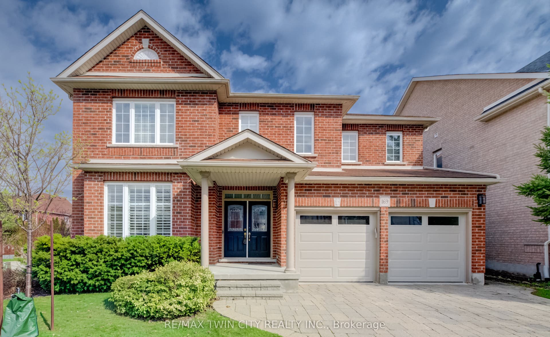 Falconridge Drive, Kitchener, ON N2K 4J9