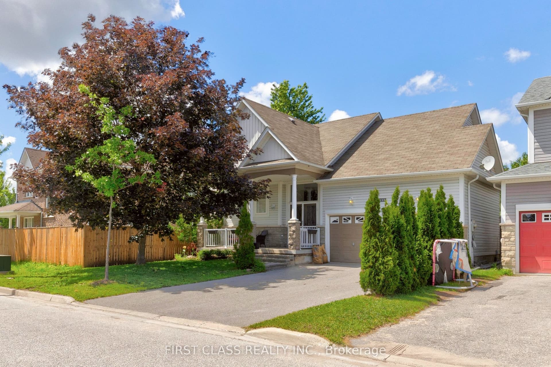 Succession Crescent, Barrie, ON L4M 7G6