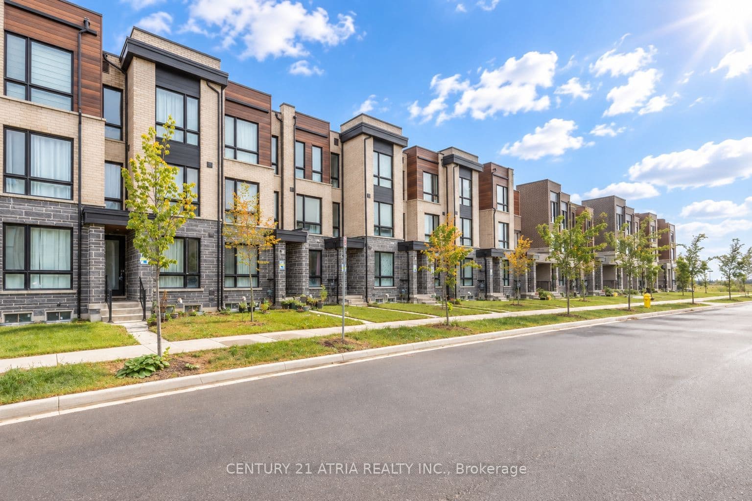 Stauffer Crescent, Markham, ON L6B 1R1