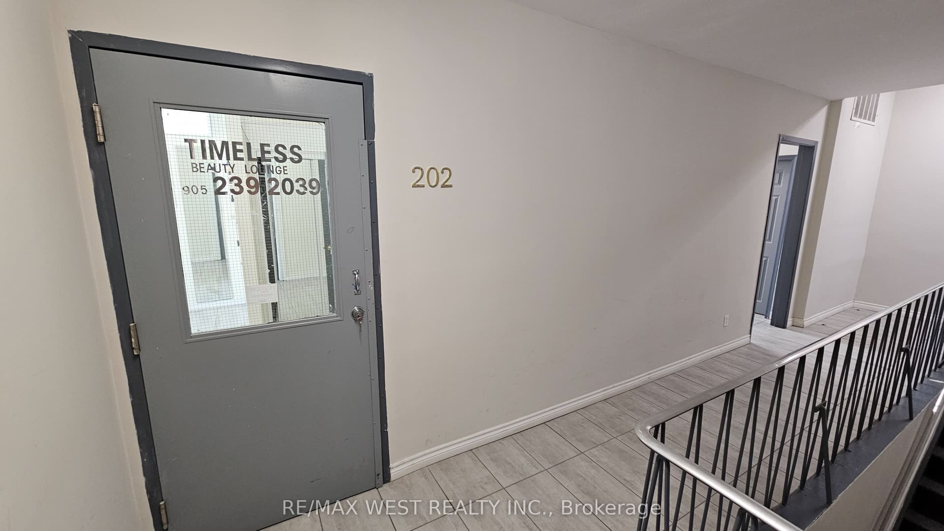 Harwood Avenue 202, Ajax, ON L1S 2H6