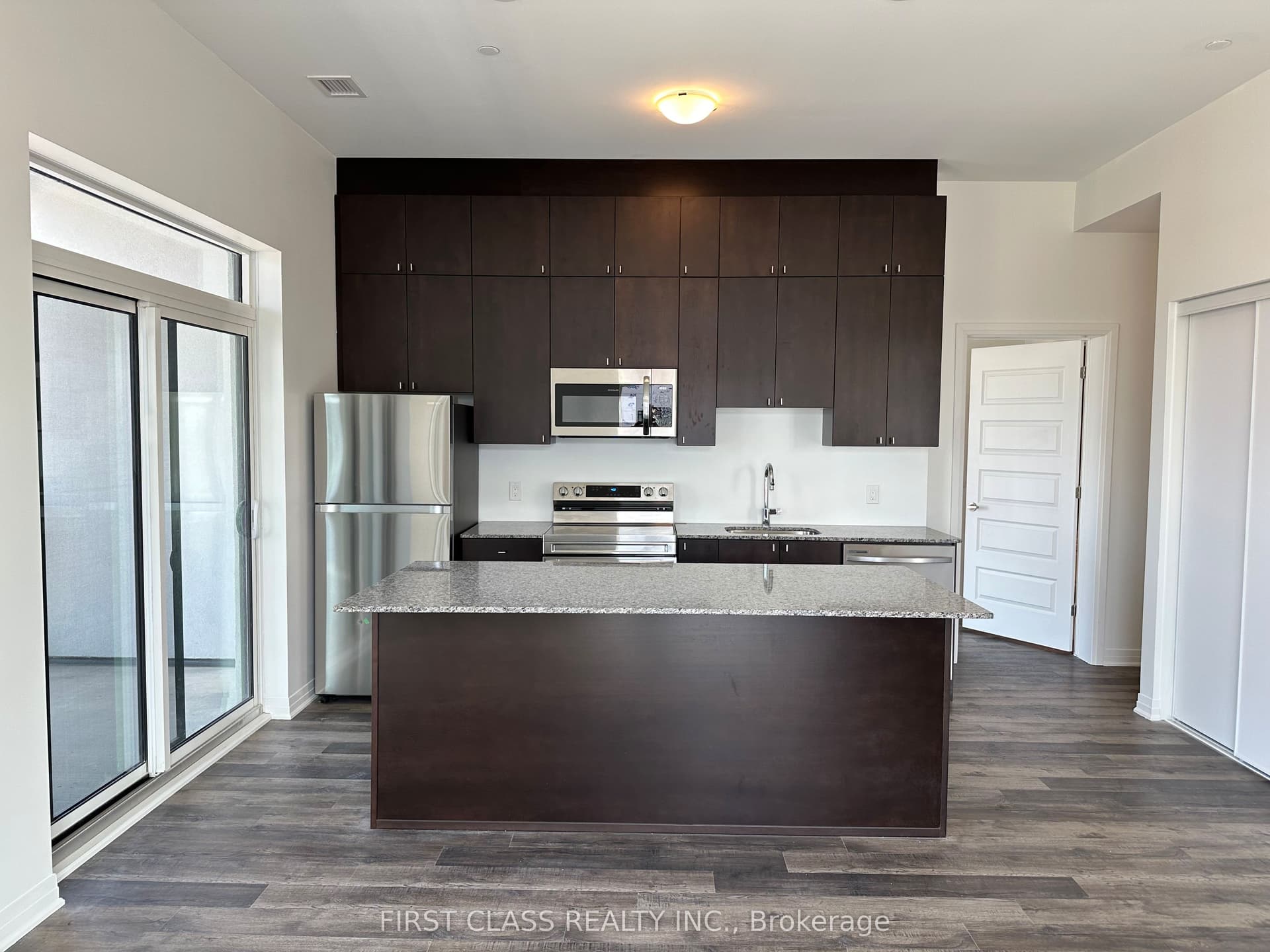 Gordon Krantz Avenue 615, Milton, ON L9E 1Z2
