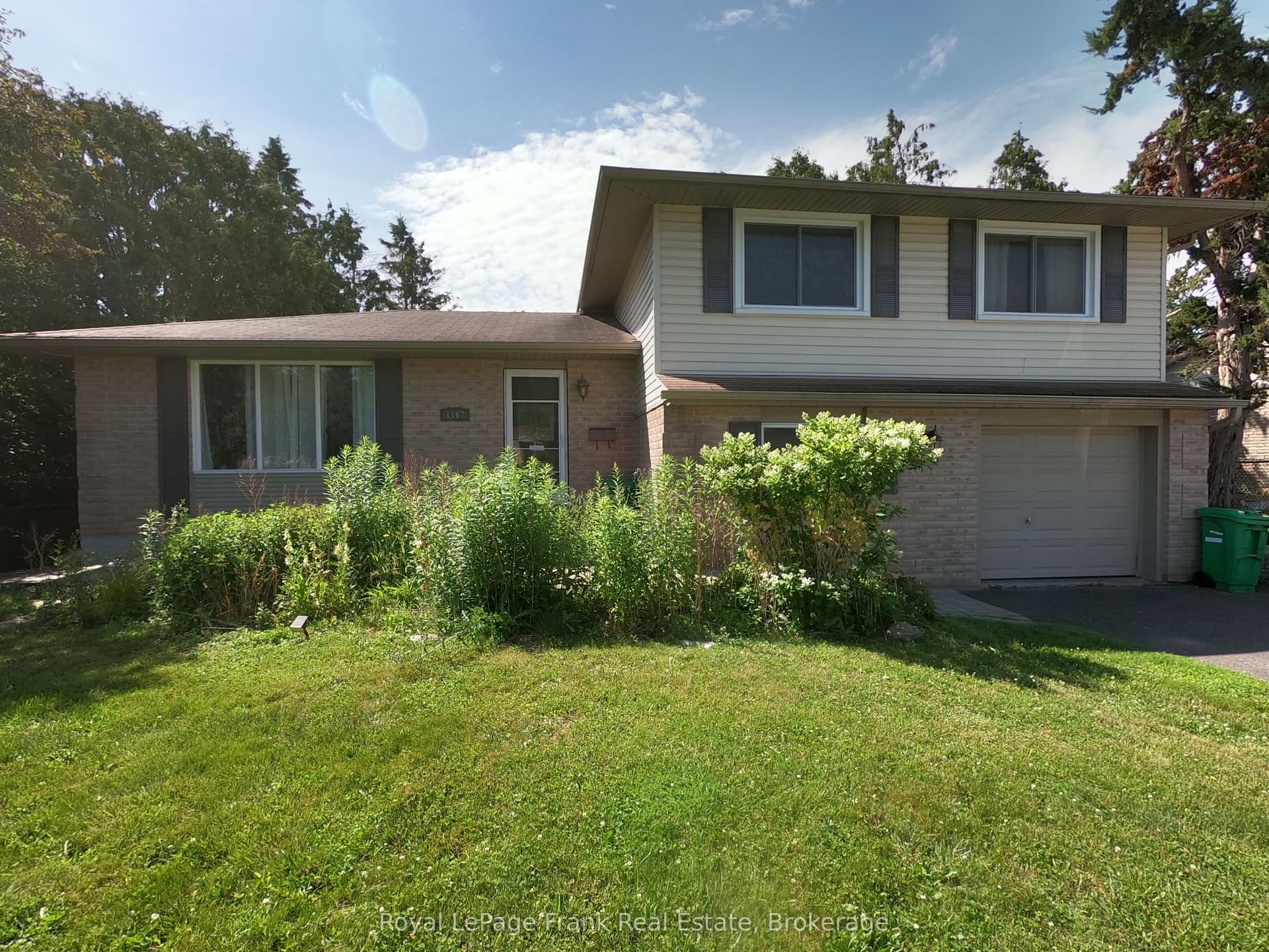 Weller Street Main Floor, Peterborough, ON K9J 7M9