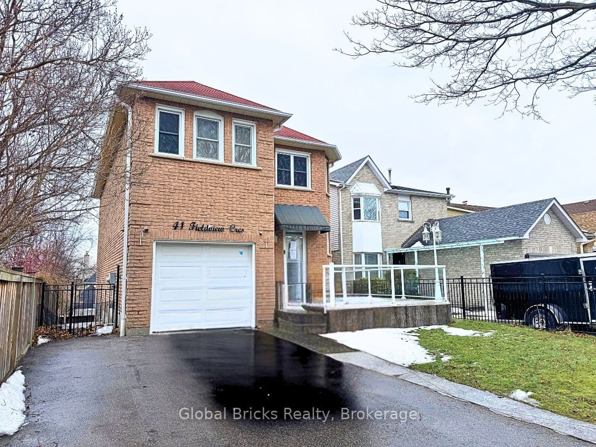 Fieldview Crescent, Whitby, ON L1N 8B5