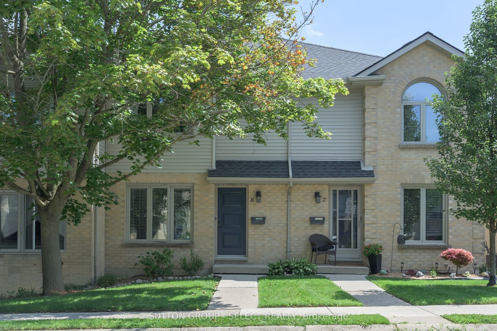 Lawson Road 8, London North, ON N6G 4X3