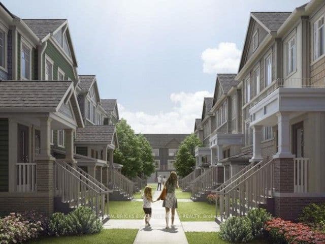 Hillrise Court 130, Oshawa, ON L1L 0M6