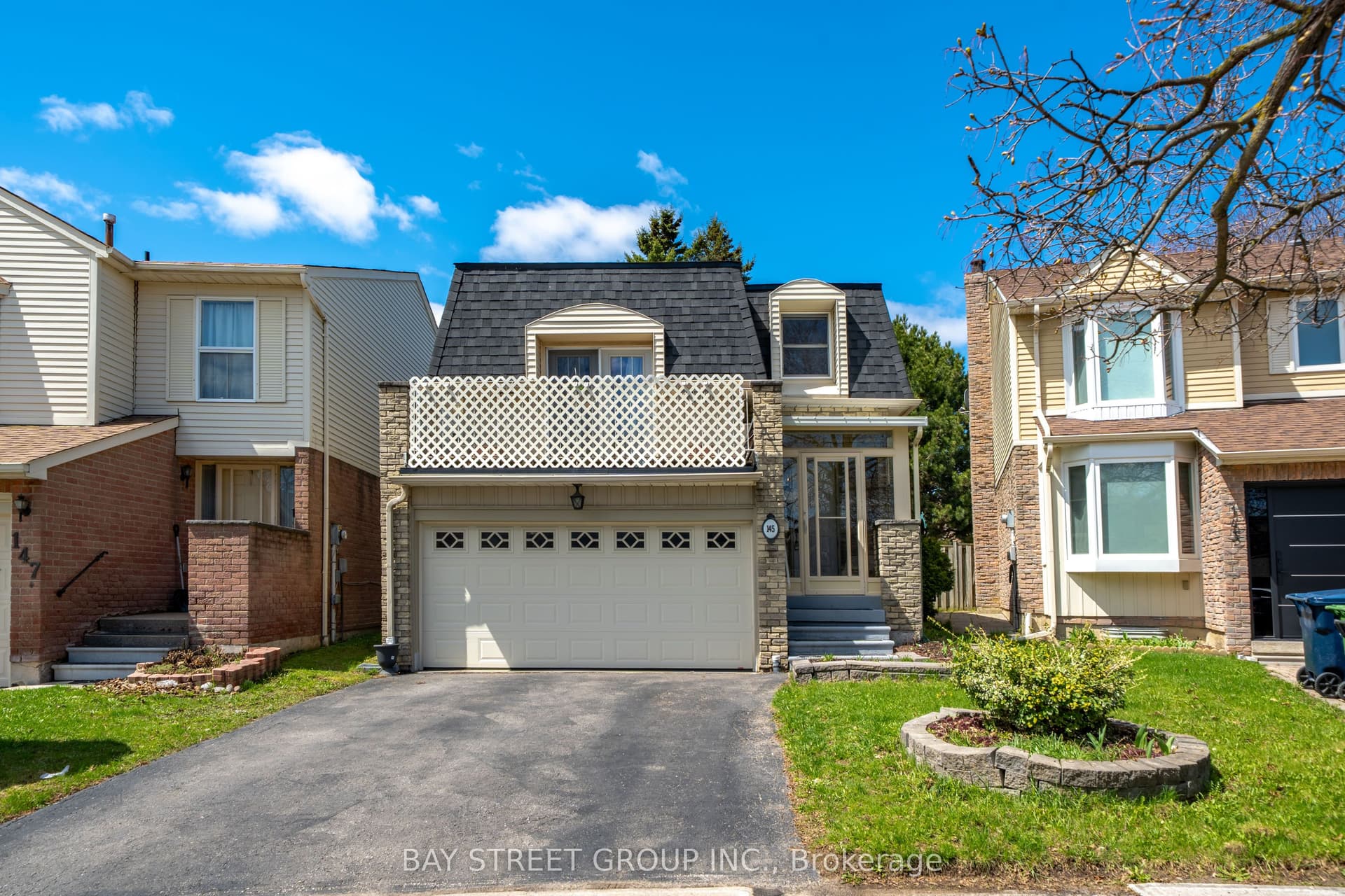 Sandyhook Square, Toronto E05, ON M1W 3N6