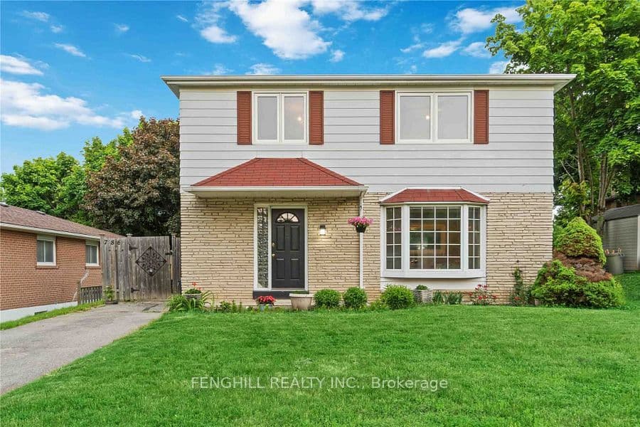 Botany Hill Crescent, Newmarket, ON L3Y 3A8