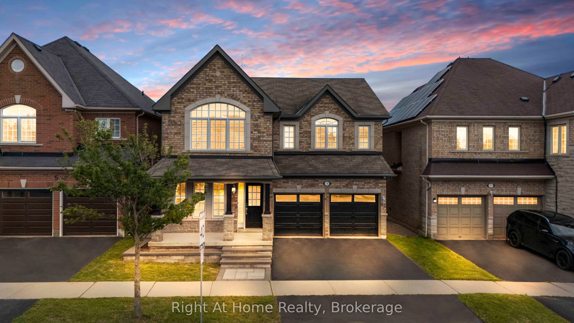 Gillett Drive, Ajax, ON L1Z 0K1