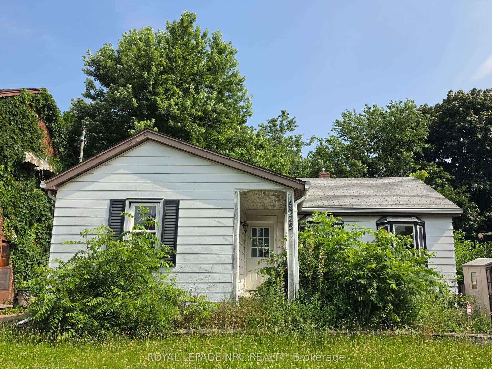 MARANDA Street, Niagara Falls, ON L2G 1Z8