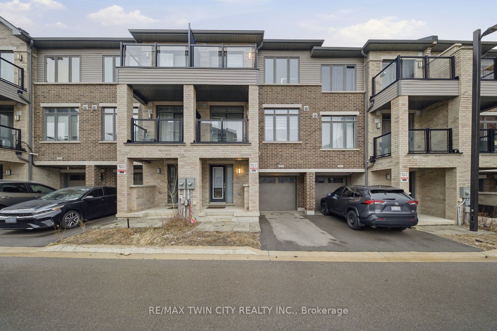 Colborne Street E 1113, Brantford, ON N3S 0K4