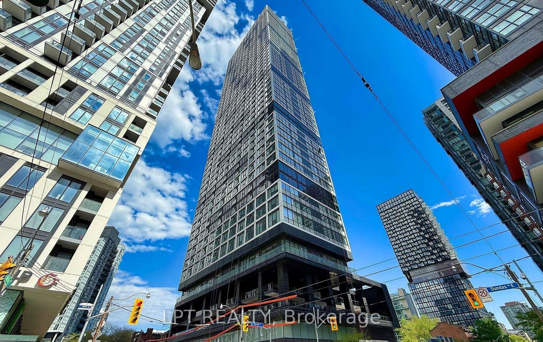 Dundas Street E 807, Toronto, ON M5A 0N5