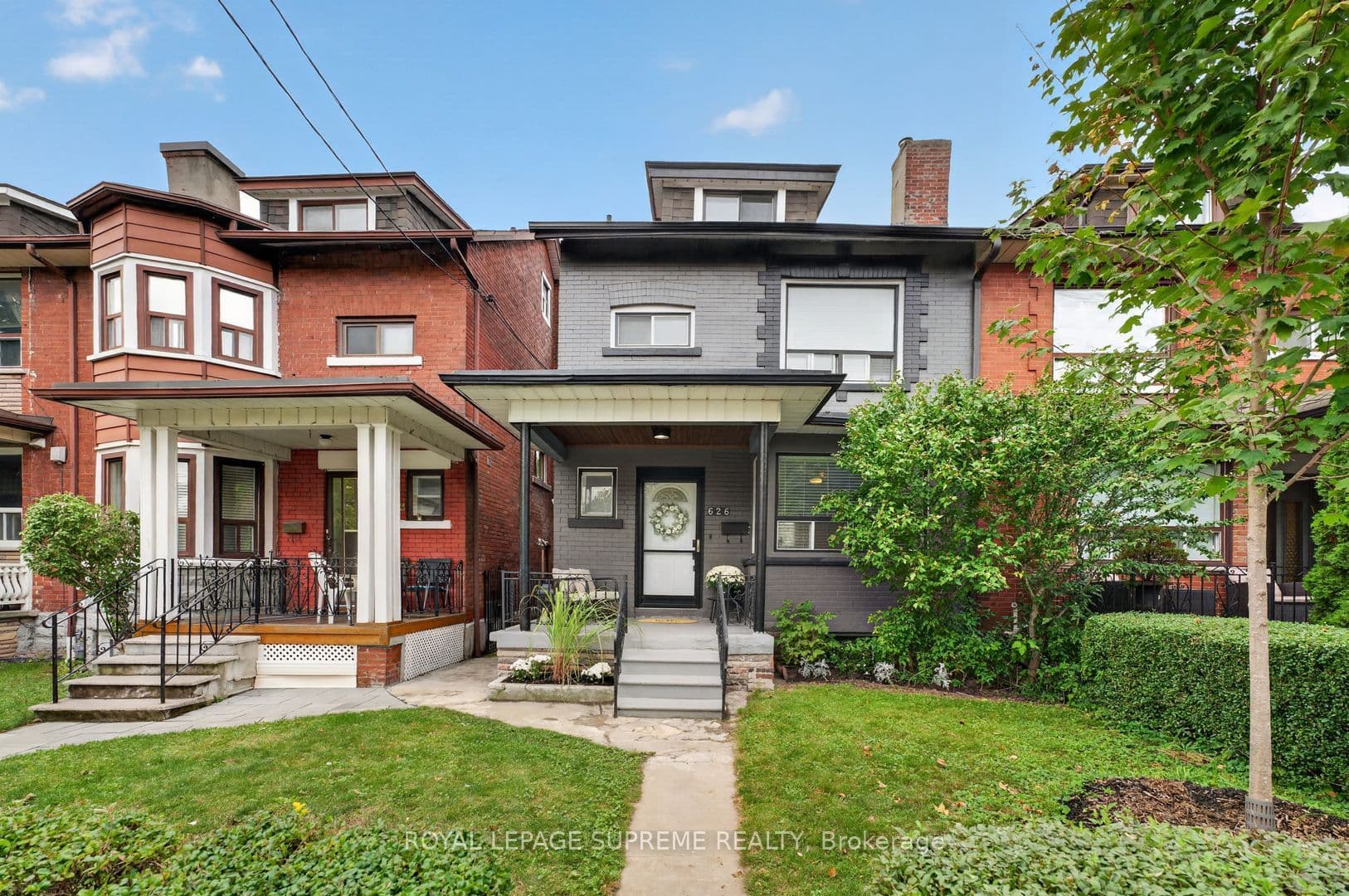 Manning Avenue, Toronto, ON M6G 2V9