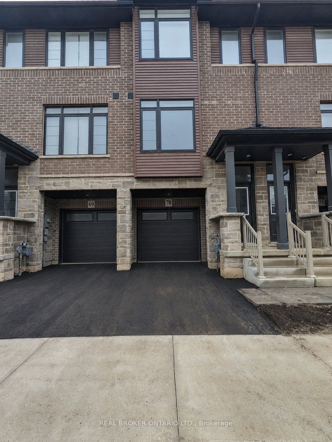 Blackburn Drive 70, Brantford, ON N3T 0W9