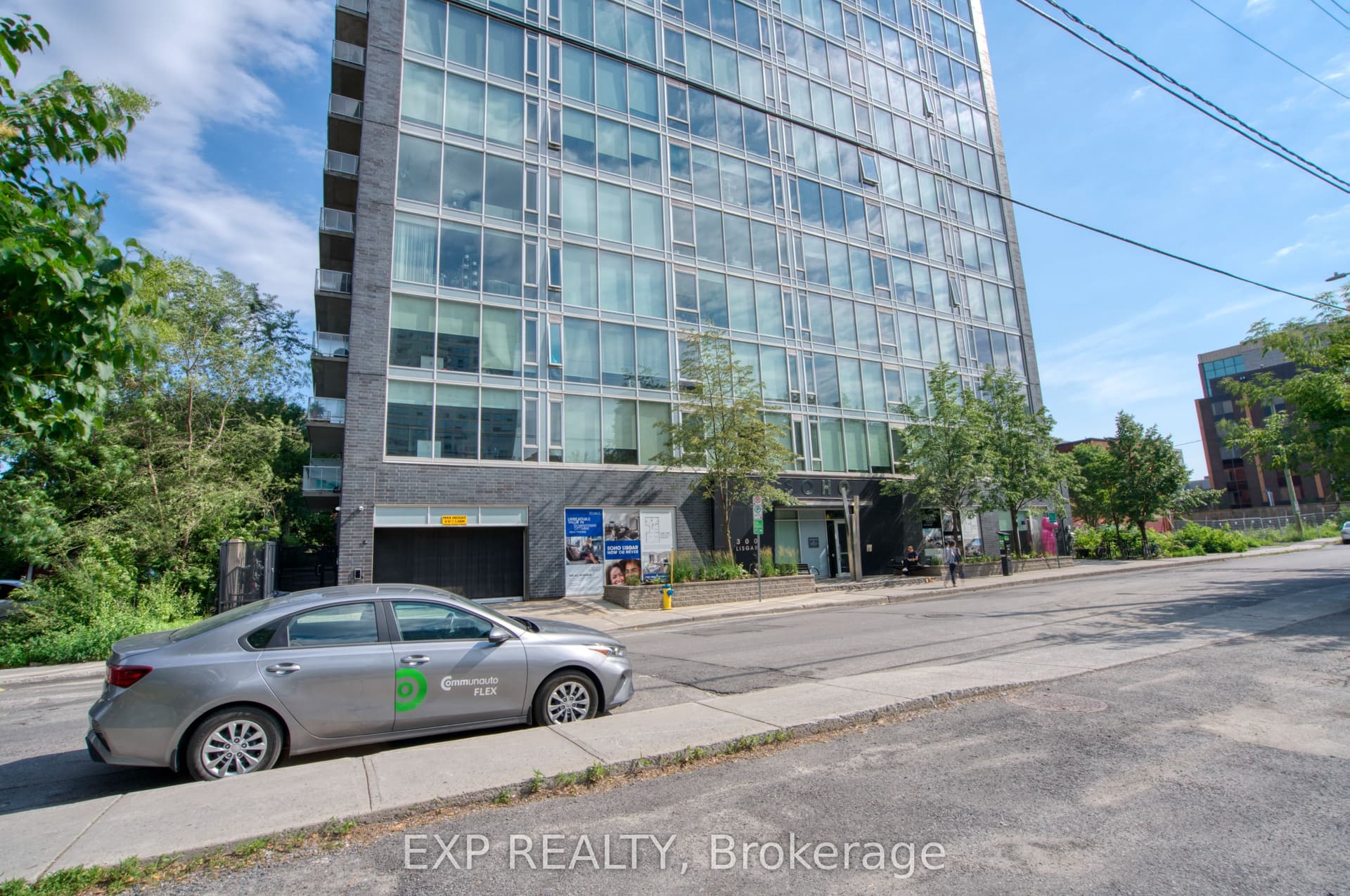 Lisgar Street 603, Ottawa Centre, ON K2P 0E2