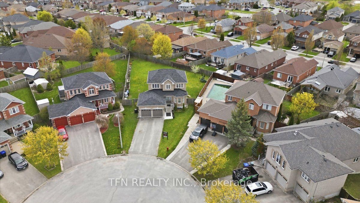 Cynthia Court, Innisfil, ON L9S 4Z1