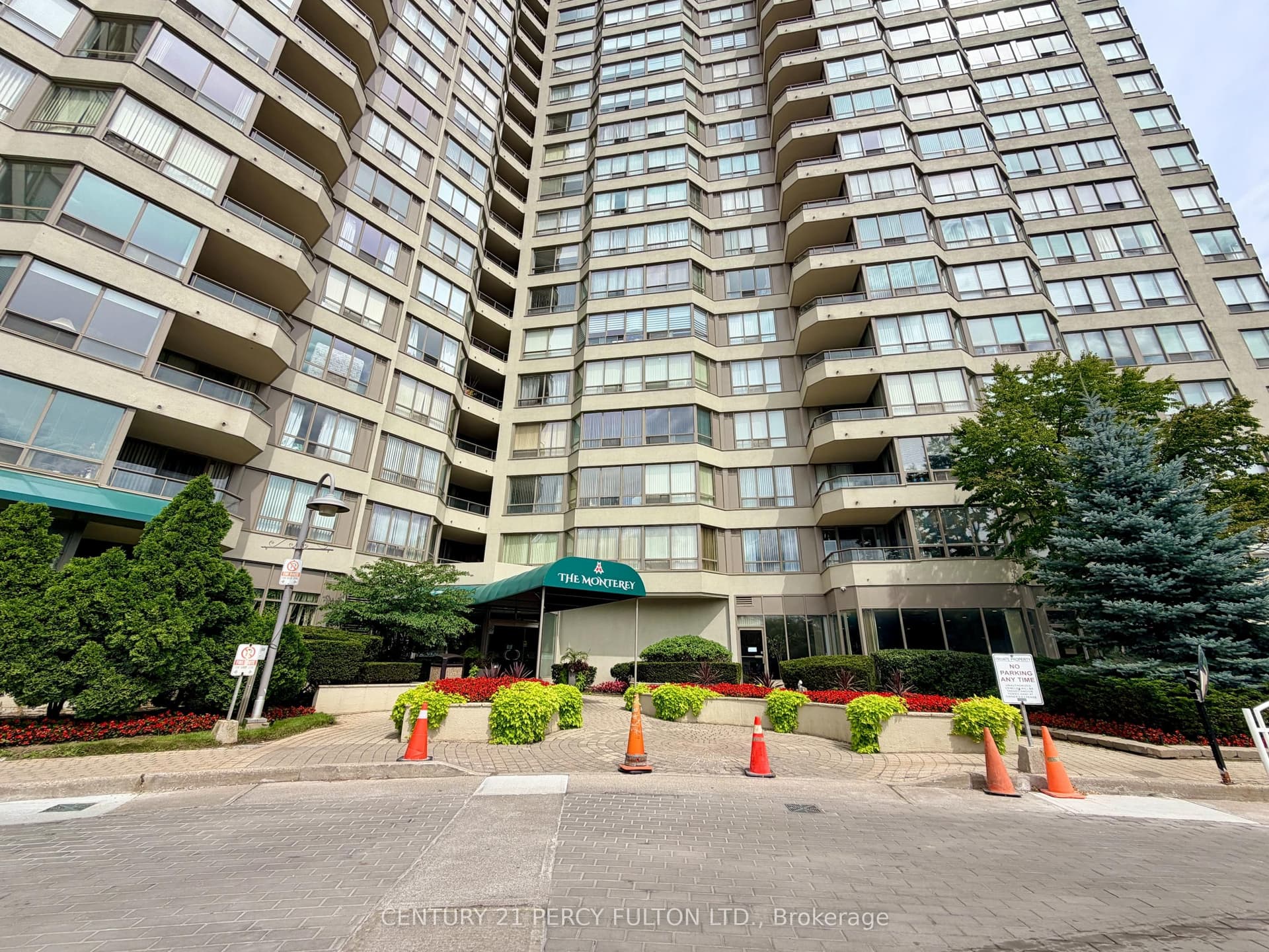 bamburgh Circle PH12, Toronto, ON M1W 3X8