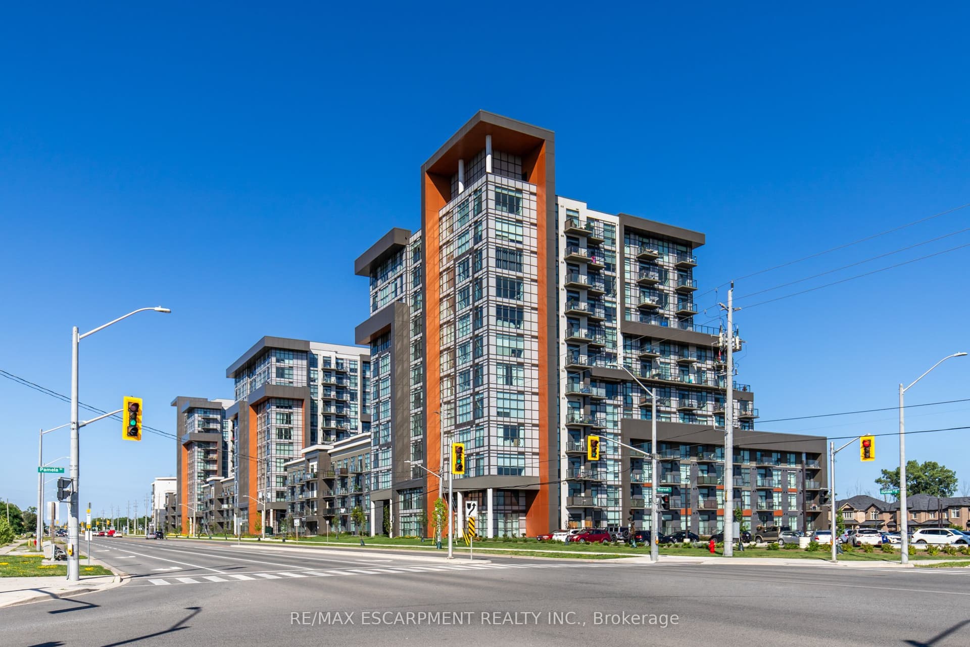 Dundas Street E 1113, Hamilton, ON L8B 1Z2