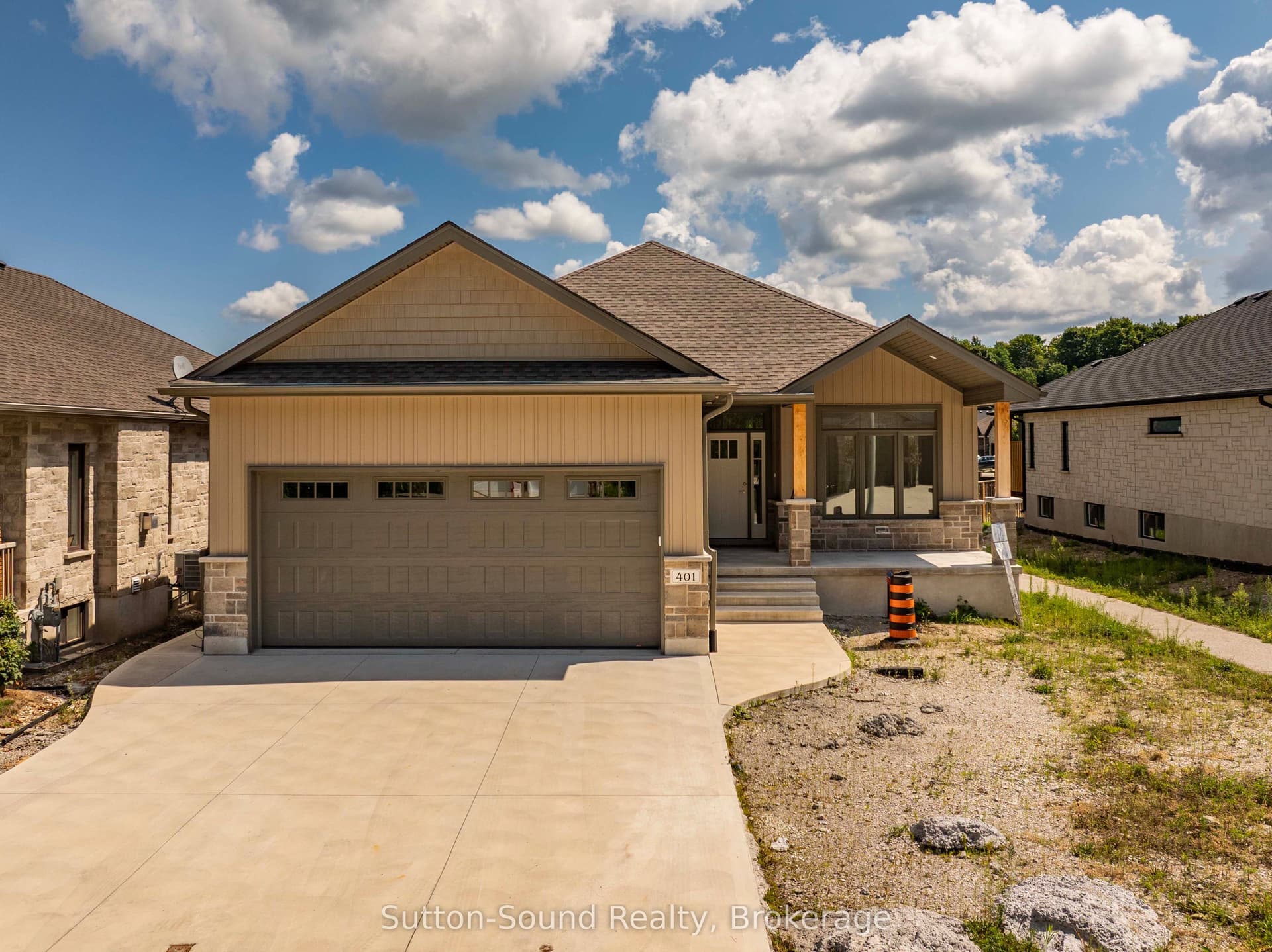 6th Avenue W, Owen Sound, ON N4K 6K7