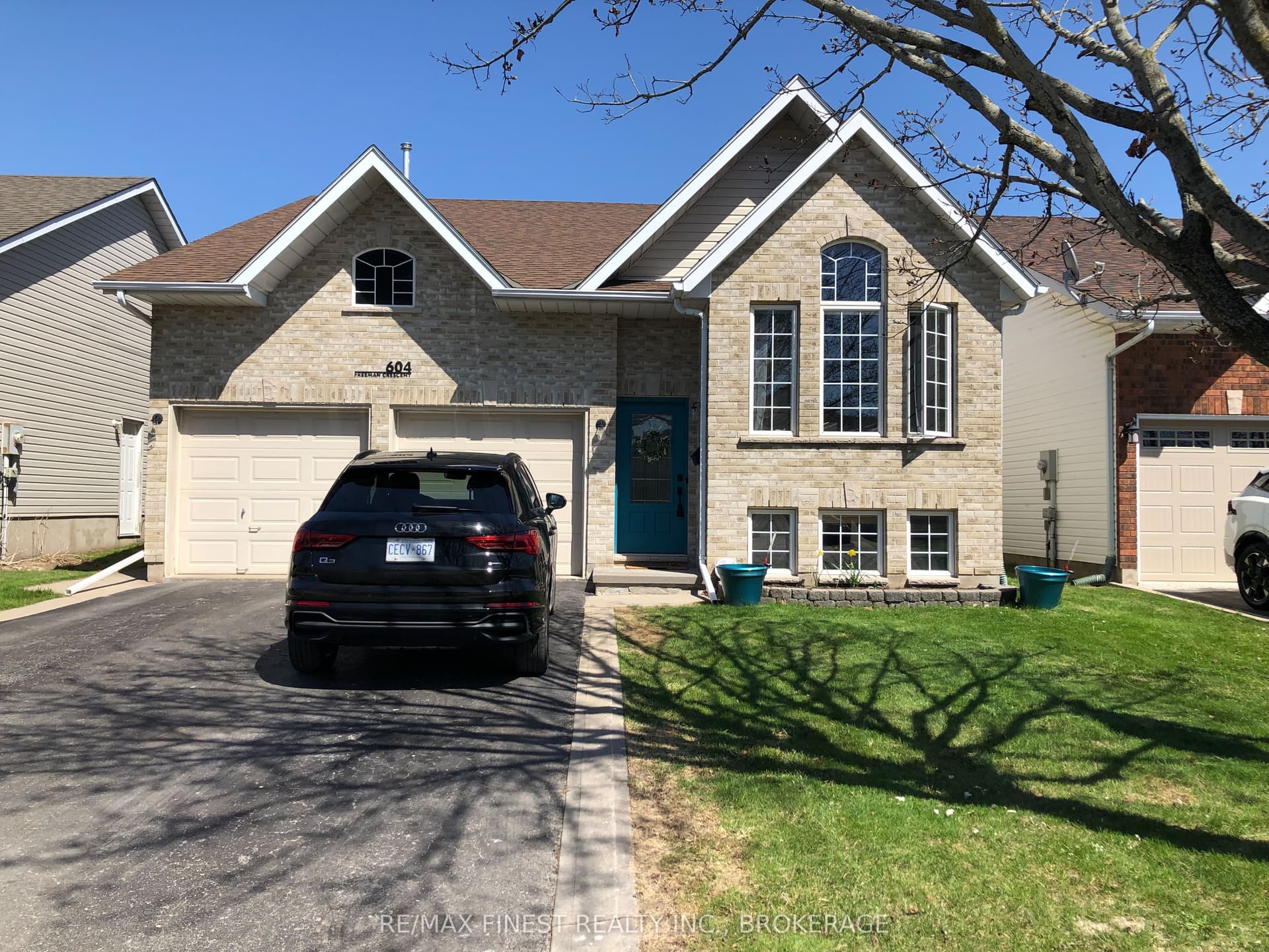 Freeman Crescent, Kingston, ON K7K 7H6
