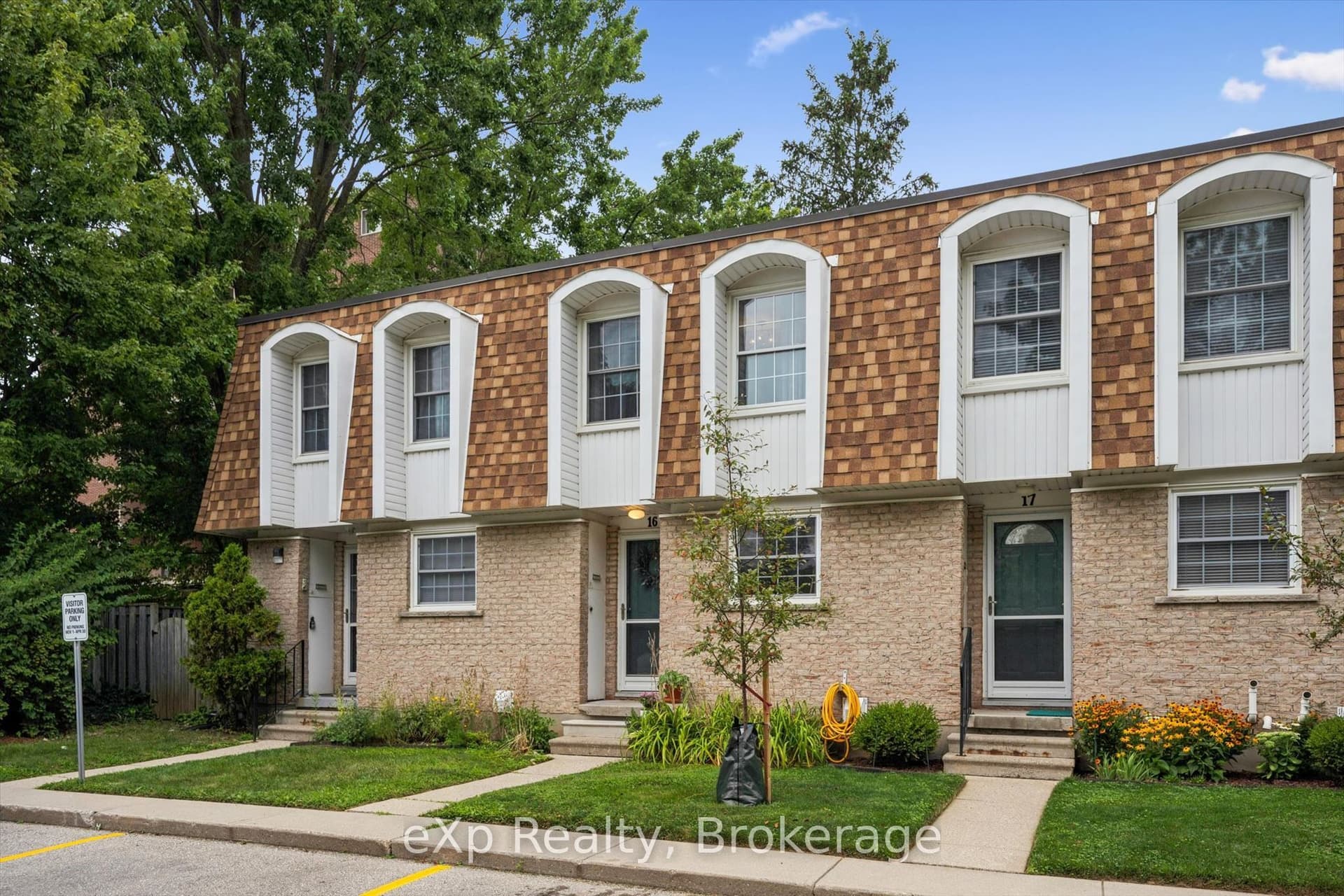 Edinburgh Road S 16, Guelph, ON N1G 2K7