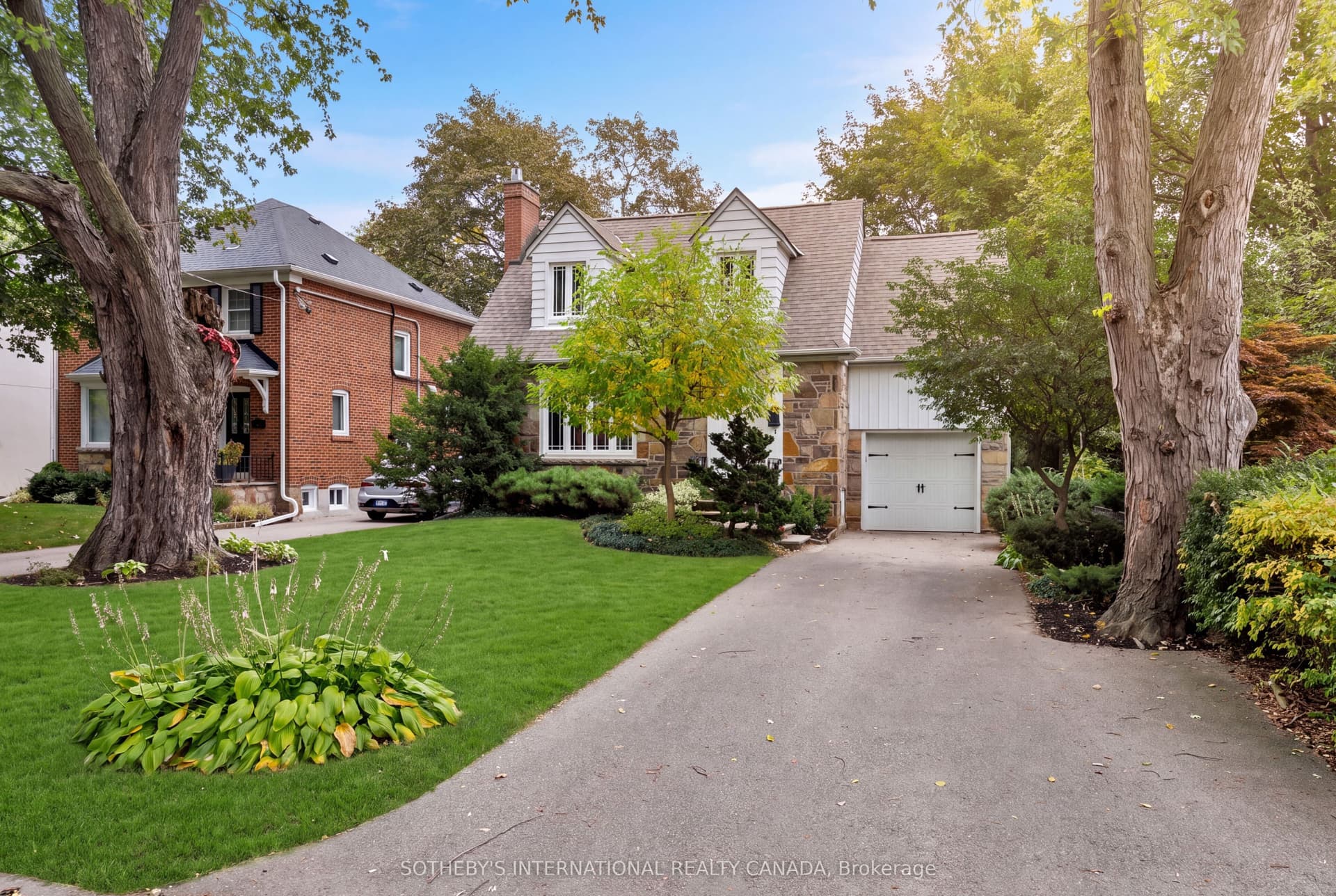 Brentwood Road N, Toronto, ON M8X 2C8