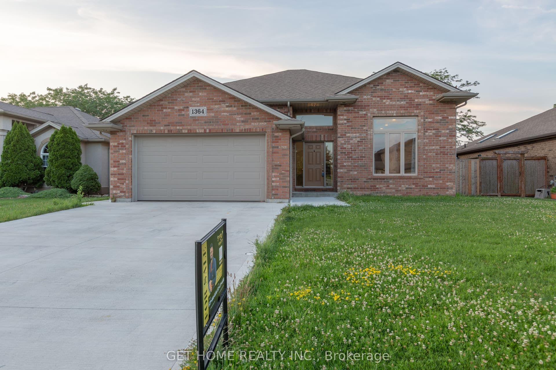 Matthews Crescent, Lakeshore, ON N0R 1A0