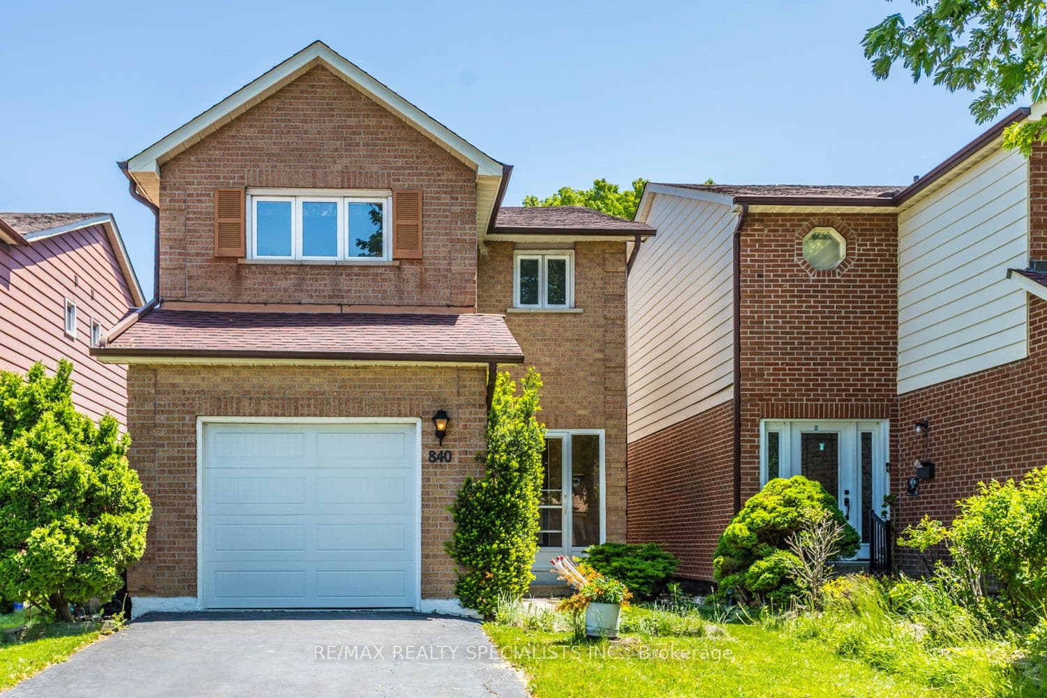 Messenger Meadow Drive, Mississauga, ON L5C 3T2