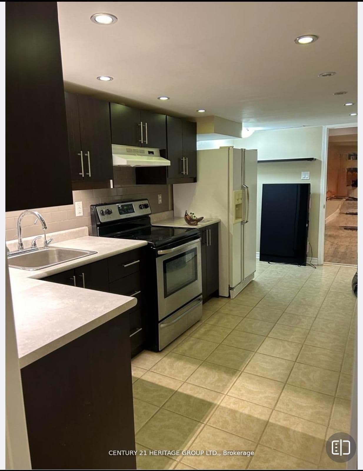 Gilpin Drive Bsmt, Newmarket, ON L3X 3H2