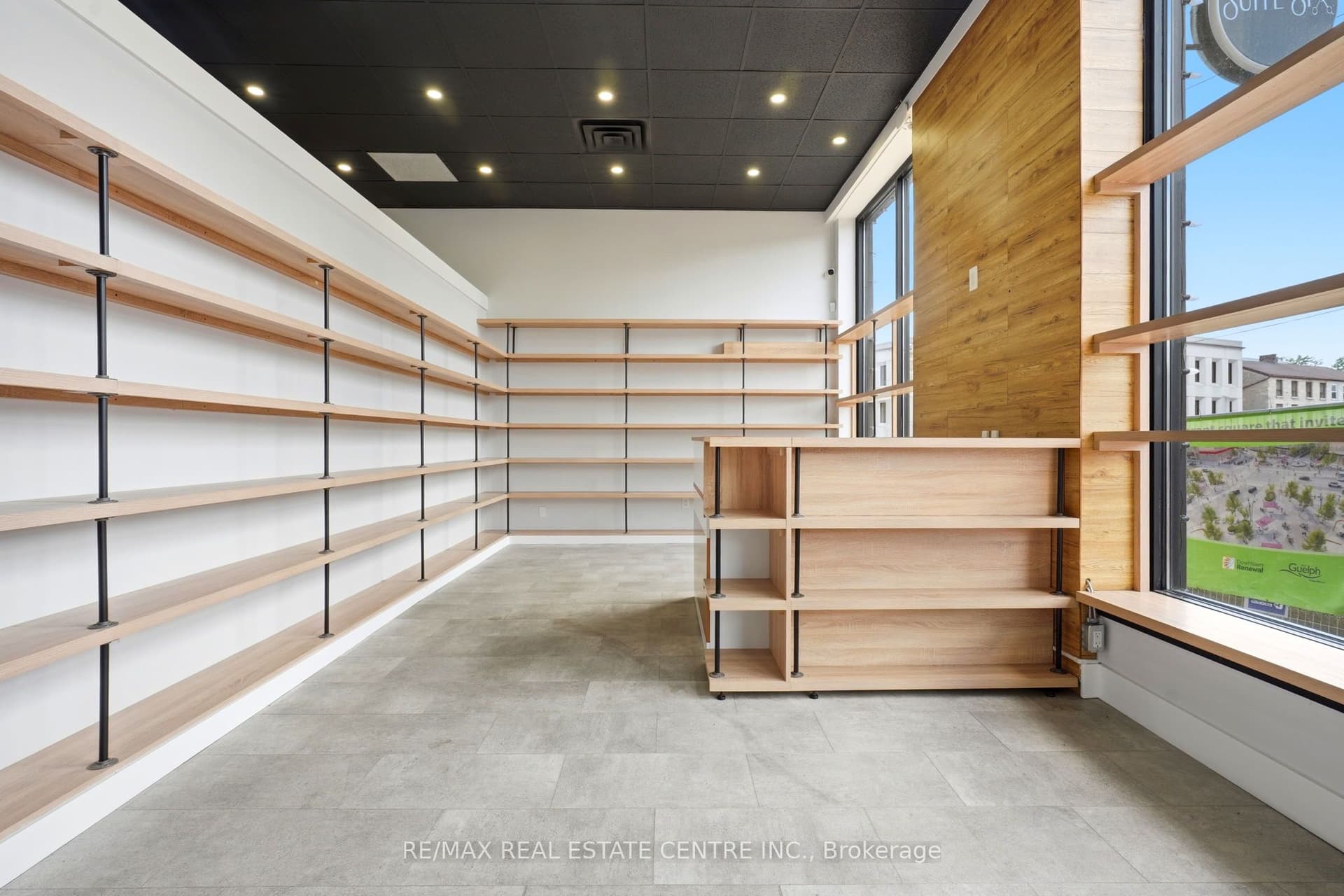 Wyndham Street N 103, Guelph, ON N1H 4E4