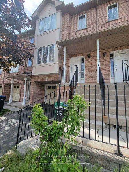 Acorn Place 8, Mississauga, ON L4Z 4C9