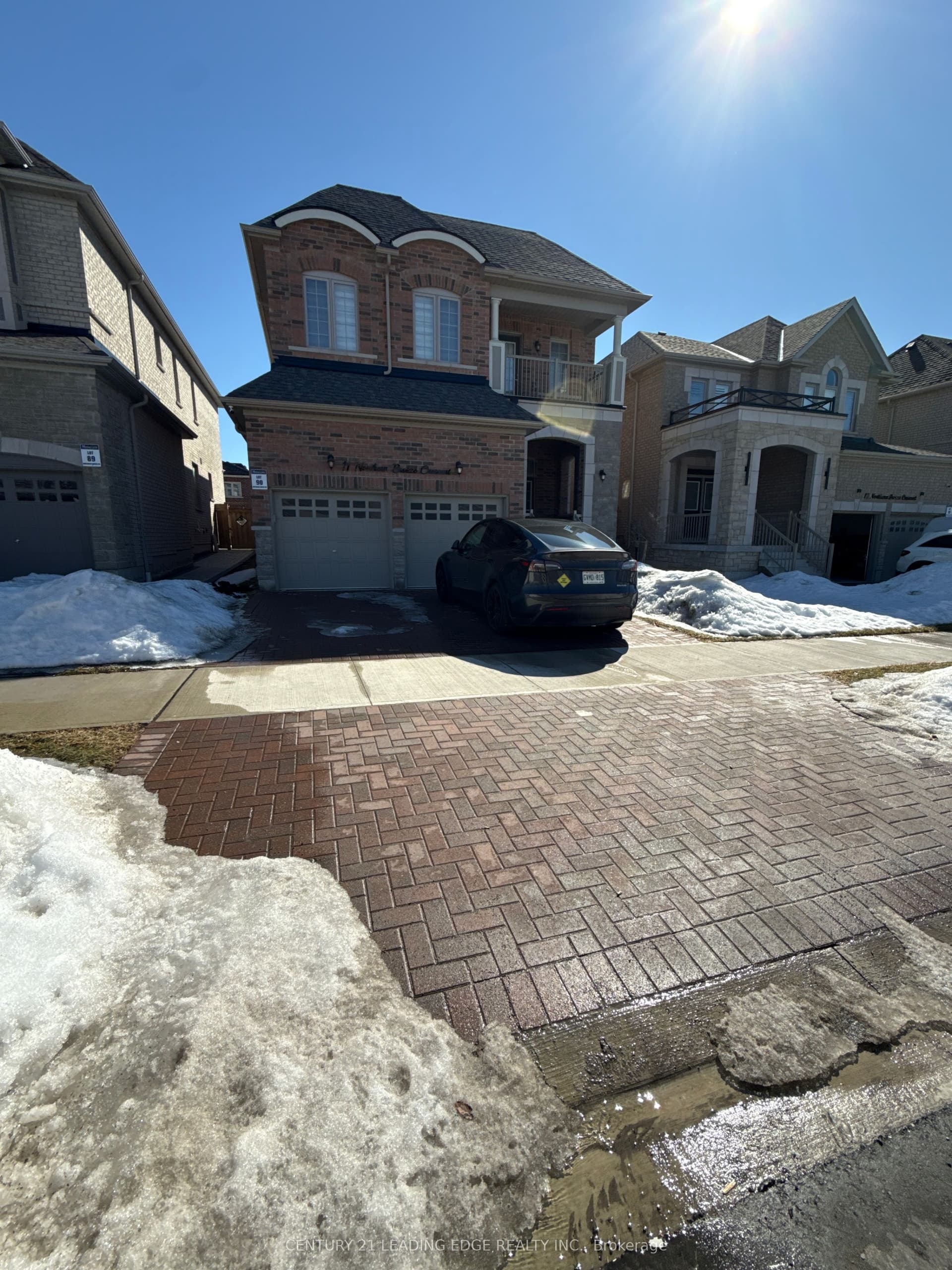 Northern Breeze Crescent Lower, Whitby, ON L1R 0P4