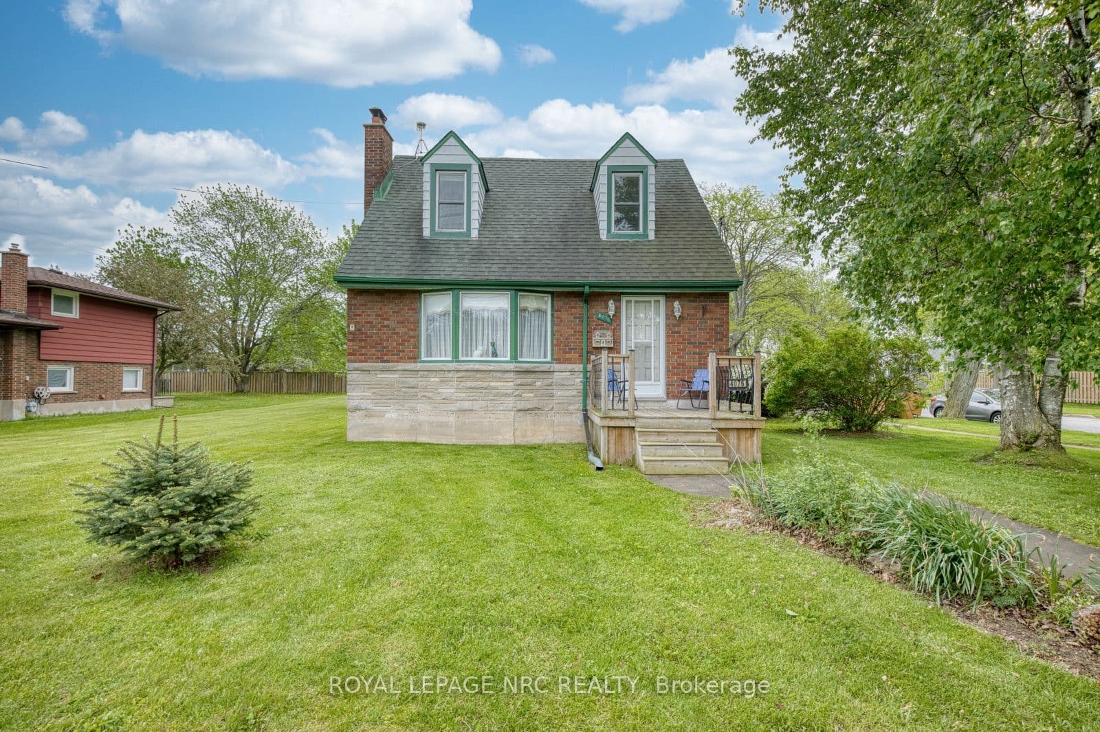Welland Street, Niagara Falls, ON L2G 6J8