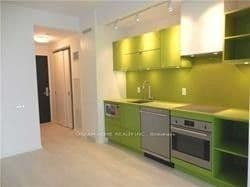 Peter Street 2110, Toronto, ON M5V 2G9
