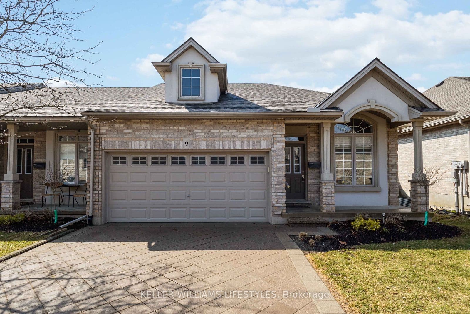 St. John's Drive 9, Middlesex Centre, ON N0M 1C0