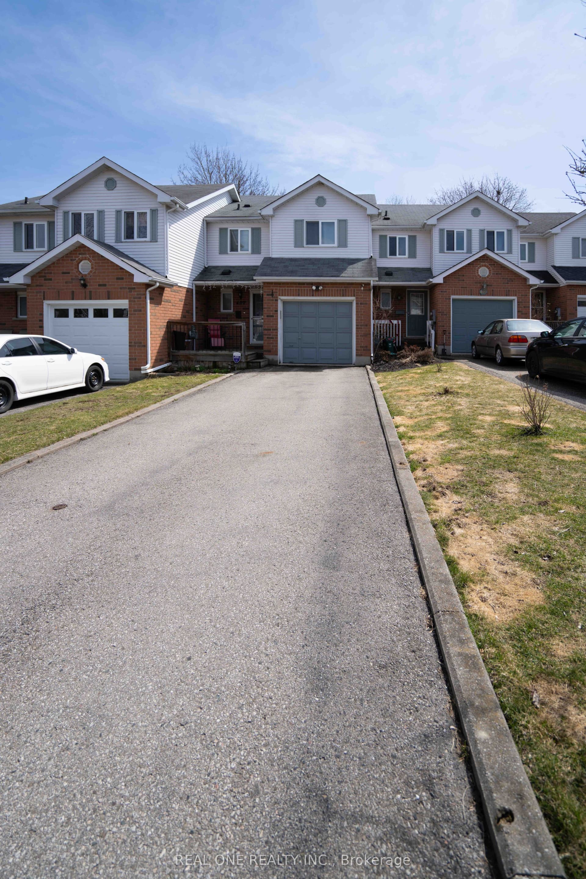 Downsview Place, Waterloo, ON N2K 3W6
