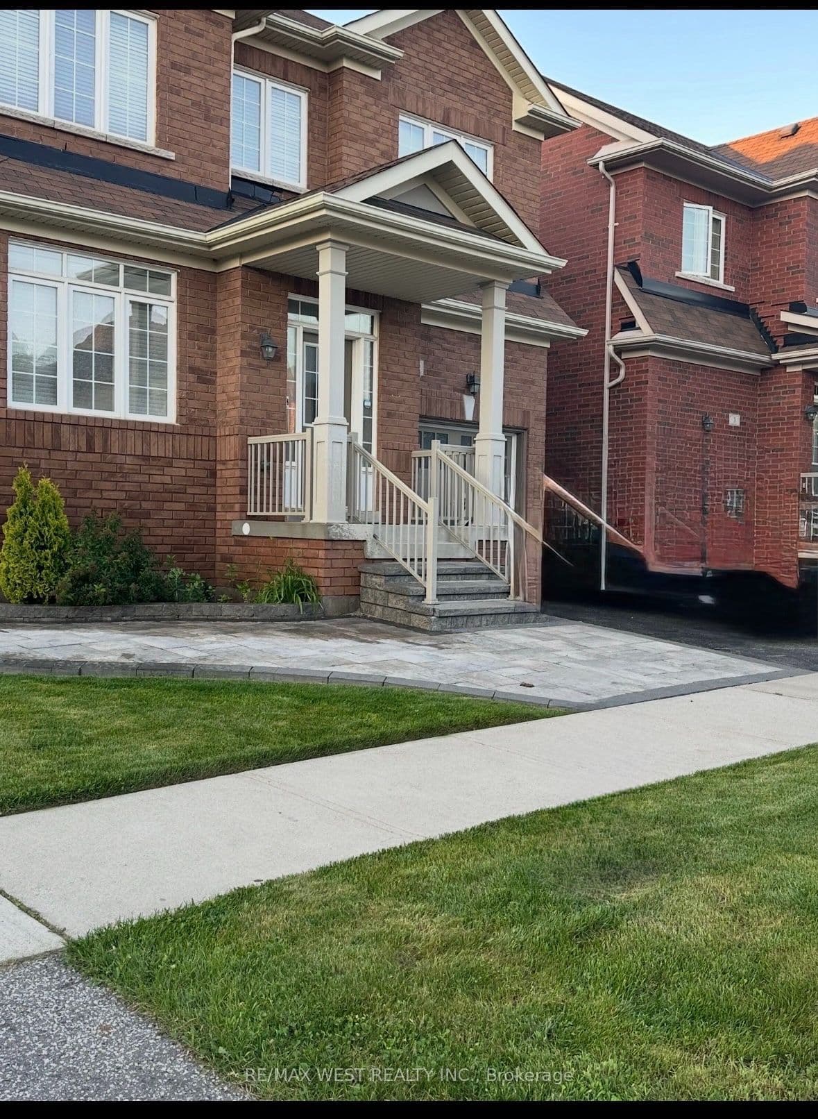 Bryony Road, Brampton, ON L7A 0G2