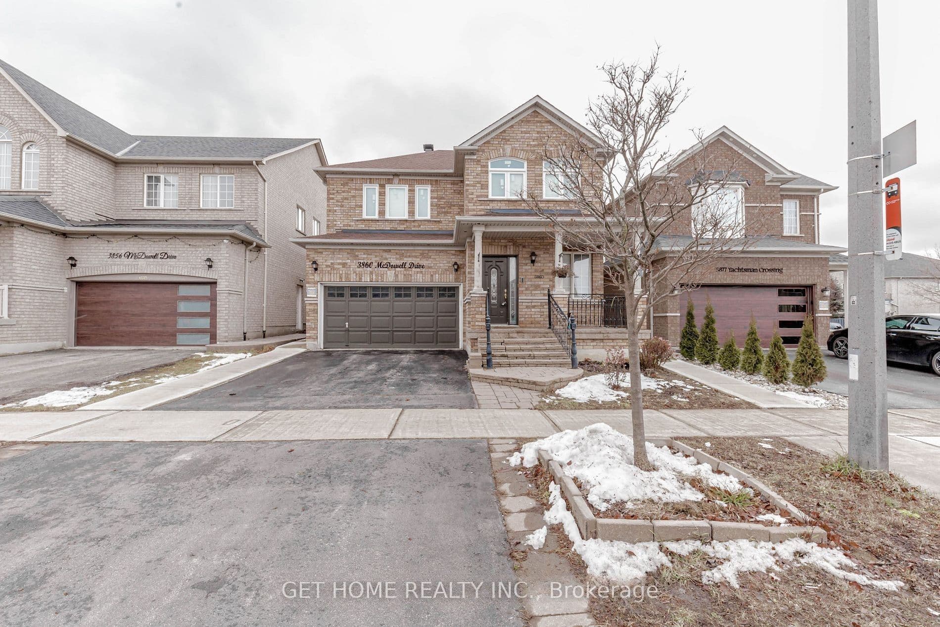 Mcdowell Drive BSMT, Mississauga, ON L5M 6P1