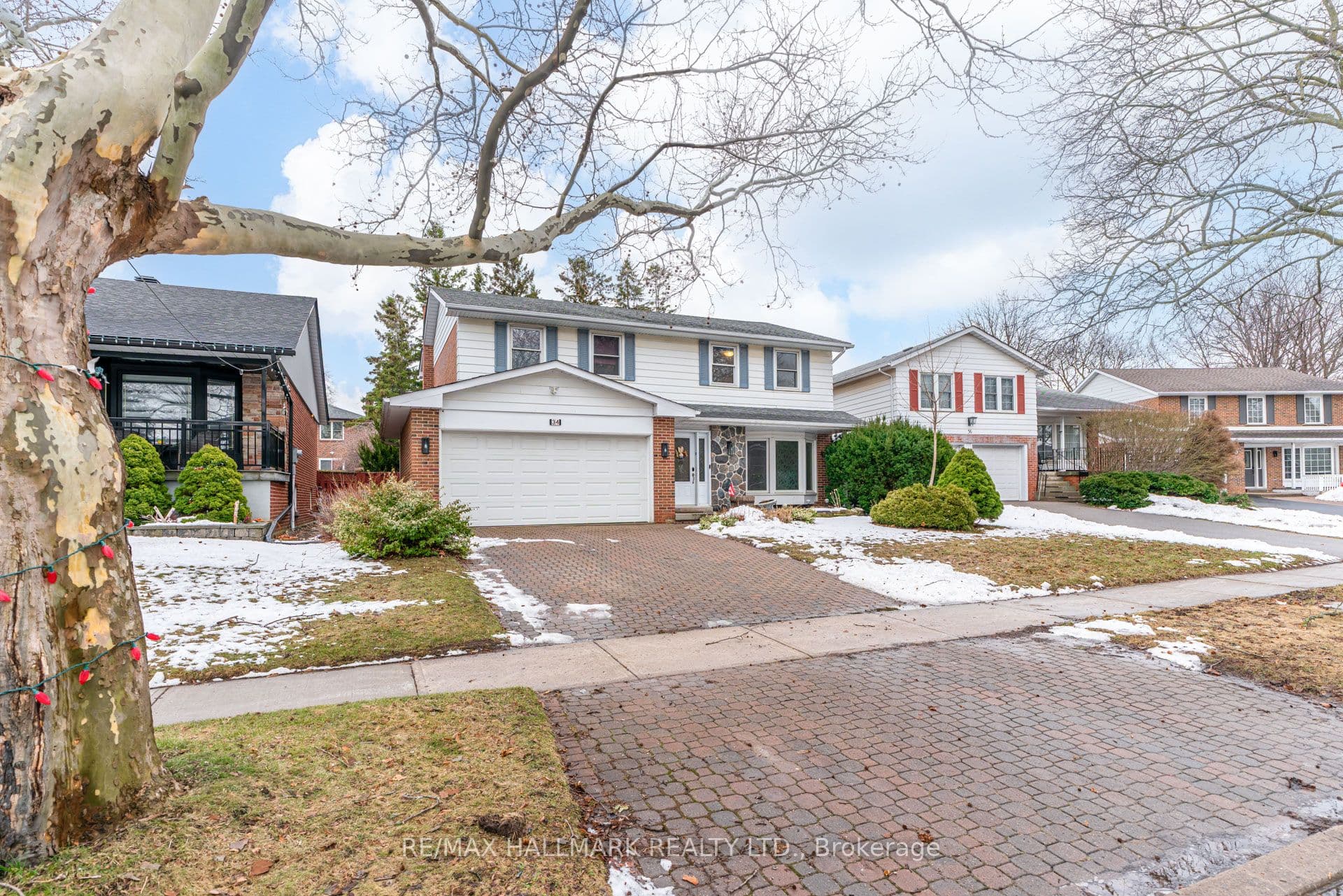 Harringay Crescent, Toronto E05, ON M1W 1Z3